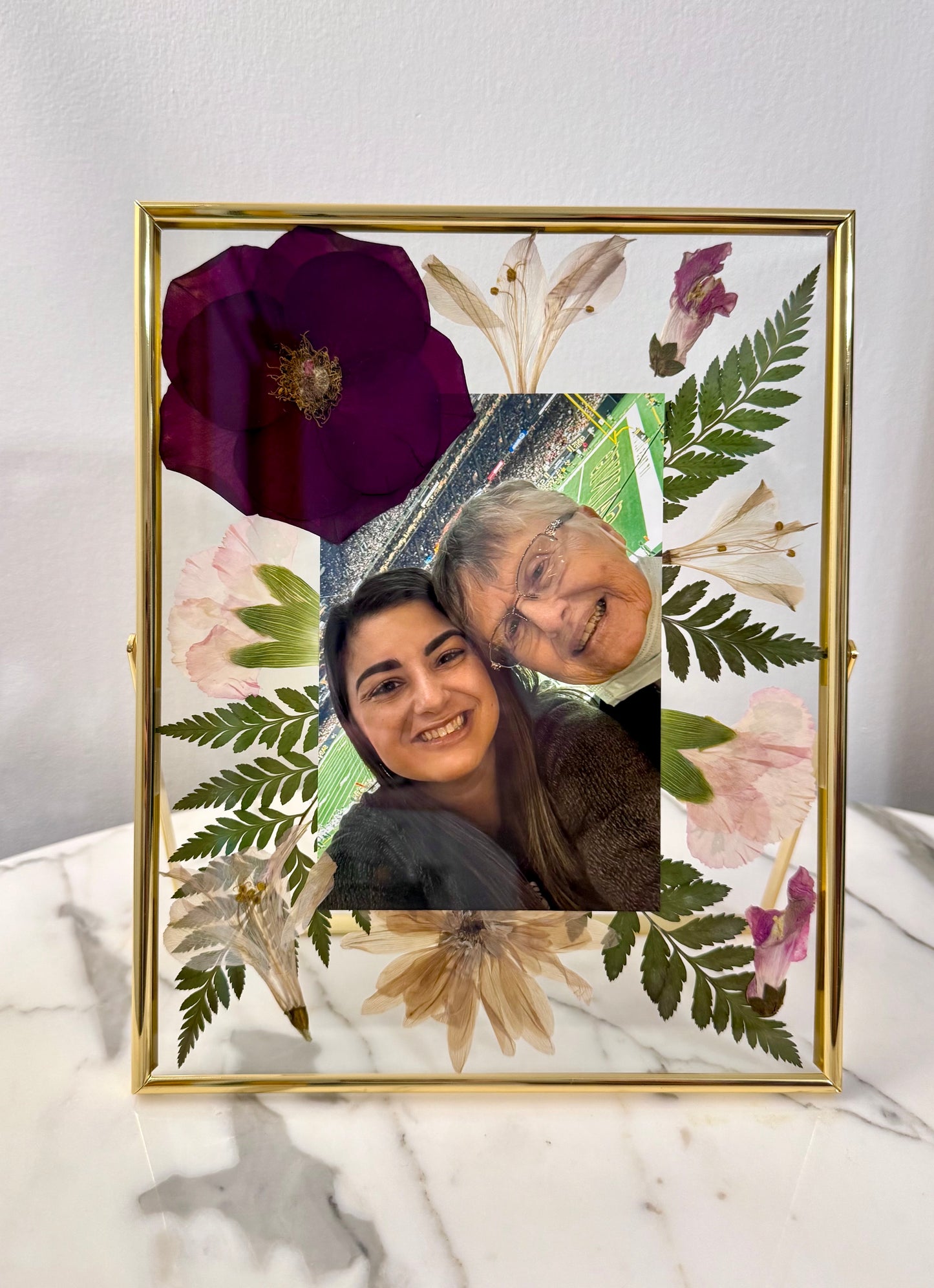 Gold Pressed Table Top Frame - 8" x 10"
