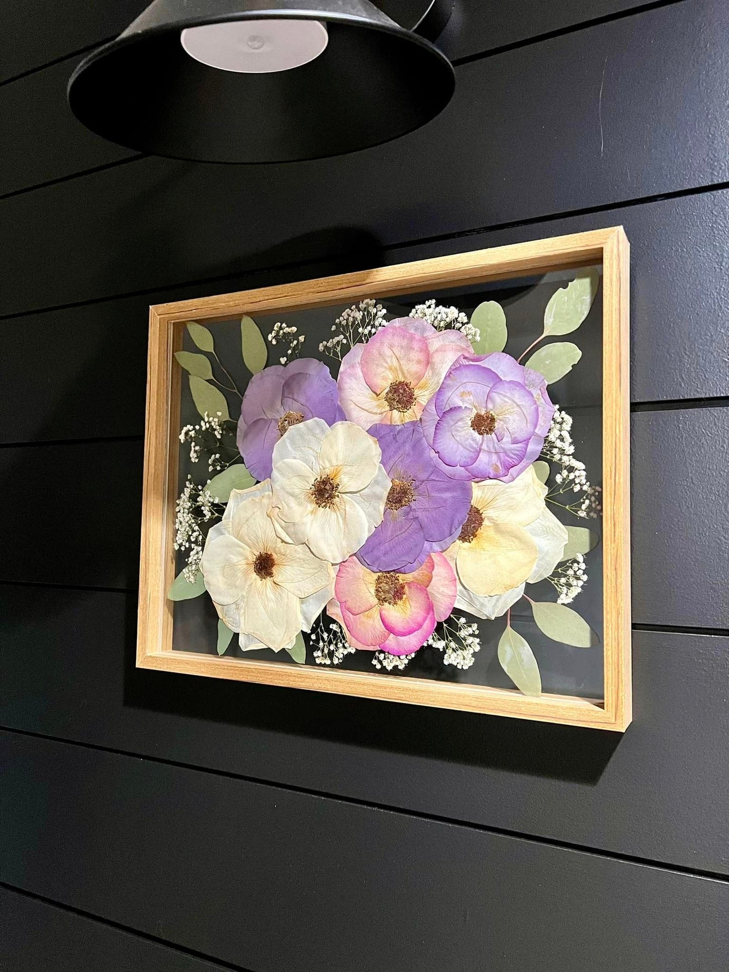 Wooden Pressed Frame (Multiple Sizes)